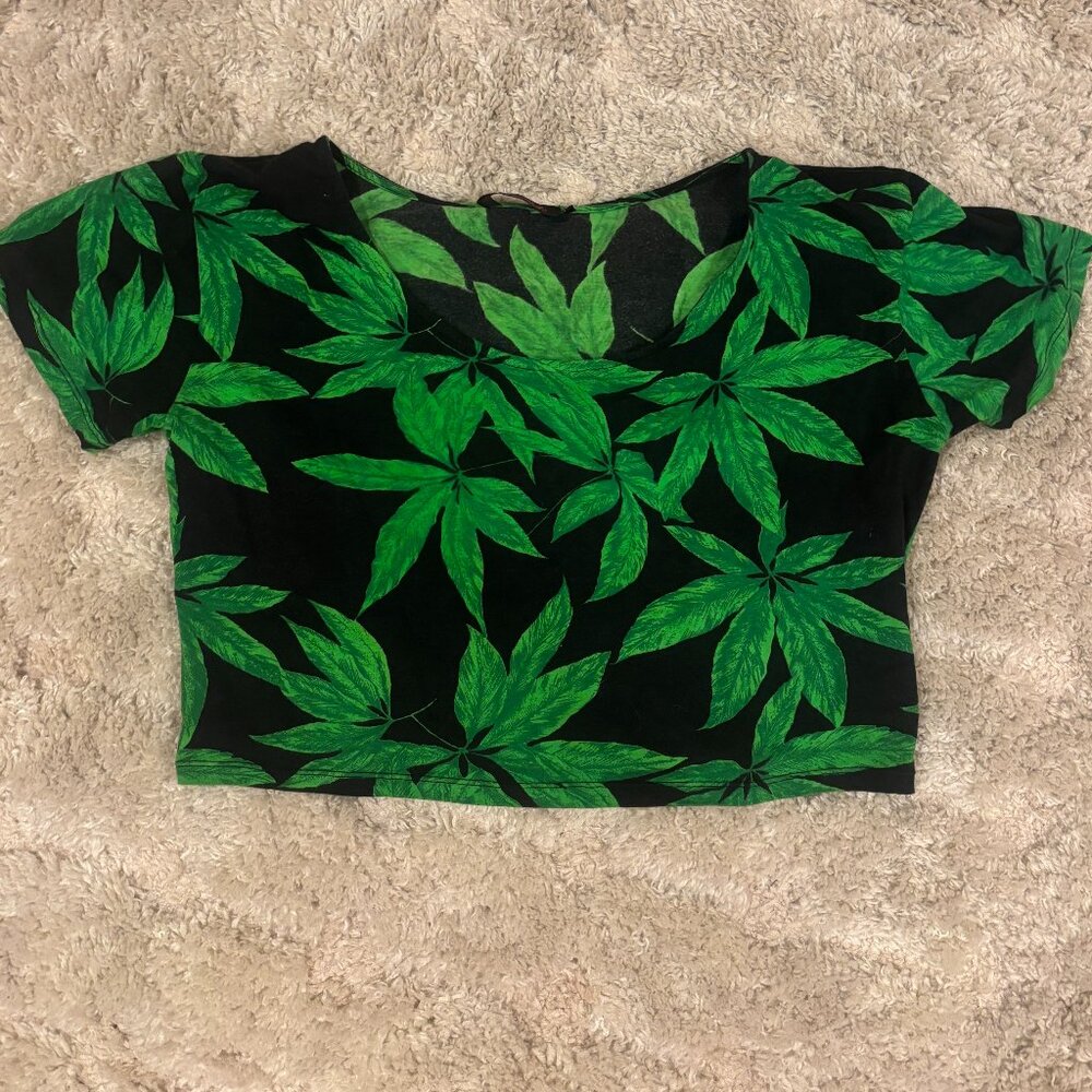 Motel Rocks Leaf Crop Top size L